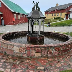 Local Museum and Cultural Center - Alluitsup Paa