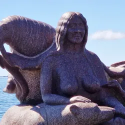 Hans Egede Statue - Nuuk