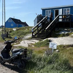 Local Greenlandic Culture and Handicrafts - Qeqertarsuaq (Godhavn)