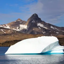Arctic Tundra Hiking - Siorapaluk
