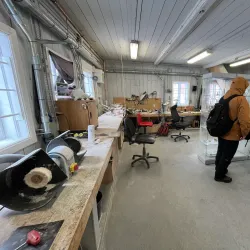 Local Art Galleries and Craft Shops - Tasiilaq (Ammassalik)