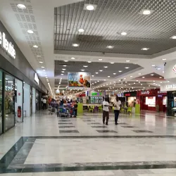 Centre Commercial Destreland - Baie Mahault