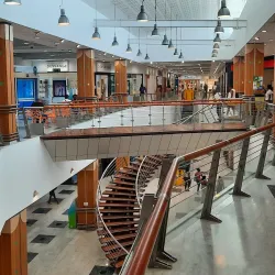 Centre Commercial Destreland - Baie Mahault