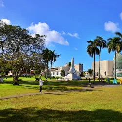 Plaza de España - Agana Heights