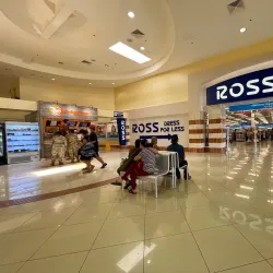 Agana Shopping Center - Sinajana