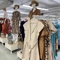 Agana Shopping Center - Sinajana