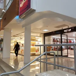 Tumon Sands Plaza - Tamuning