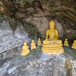 Talofofo Falls Park - Yona