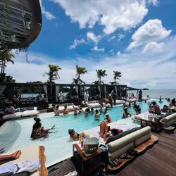 Yona Beach Park - Yona