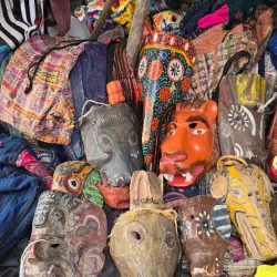 Chichicastenango Handicraft Shops - Chichicastenango