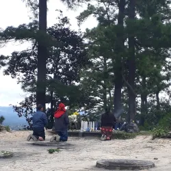 Pascual Abaj Shrine - Chichicastenango