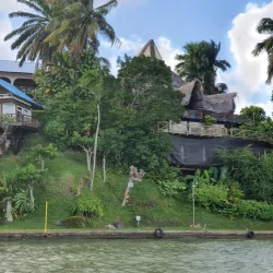 Livingston - Rio Dulce