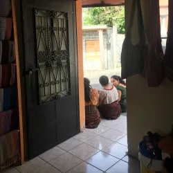 Traditional Weaving Workshops - San Cristobal