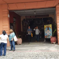 Local Handicraft Shops - San Miguel Dueñas