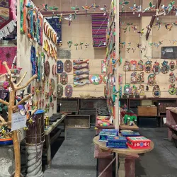 Local Handicraft Shops - San Miguel Dueñas