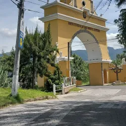 Nearby Antigua Guatemala - San Miguel Dueñas