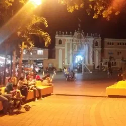 Parque Central de Villa Lobos - Villa Nueva