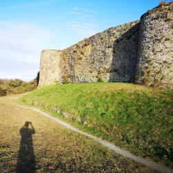 Castel Coastal Walks - Castel