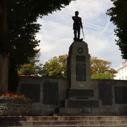 Torteval War Memorial - Torteval
