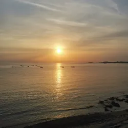 Rocquaine Bay - Vale