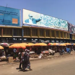 Community Markets and Food Stalls - Dinguiraye