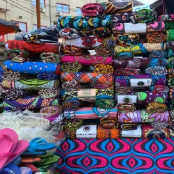 Community Markets and Food Stalls - Dinguiraye