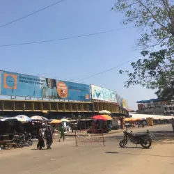 Community Markets and Food Stalls - Dinguiraye