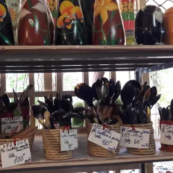 Local Artisans' Workshops - Carrefour