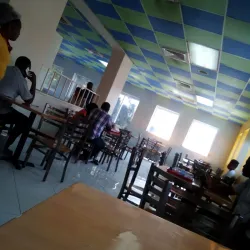 Place de la Paix - Carrefour