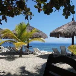 Plage de Montrouis - Carrefour