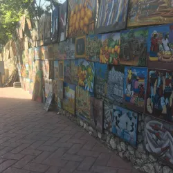 Place Saint-Pierre - Port-au-Prince - Delmas