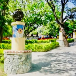 Place Saint-Pierre - Port-au-Prince - Delmas