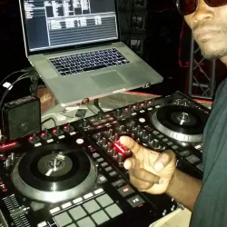 Pétion-Ville Nightlife - Pétion-Ville