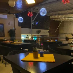 Local Cuisine Experiences - Thomassique