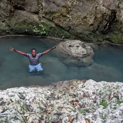 Natural Springs and Waterfalls - Thomassique