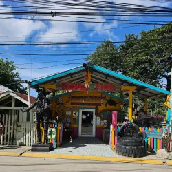 West End Village - Roatan