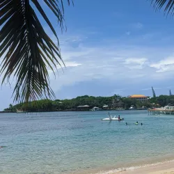 West End Village - Roatan