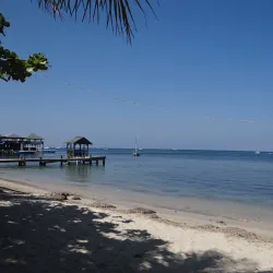 West End Village - Roatan