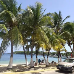 West End Village - Roatan