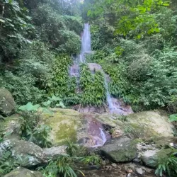 La Ceiba Waterfall - Santa Rita