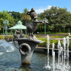 Hong Kong Disneyland - Hong Kong