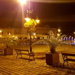 Szentháromság Square - Baja