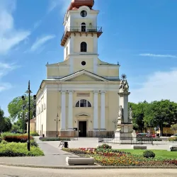 Szent Kereszt Catholic Church - Cegled