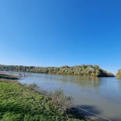 Csongrád Riverside Park - Csongrad