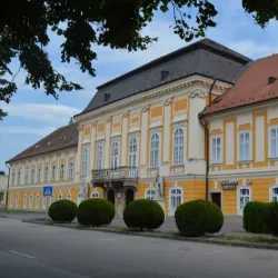 Csorna War Memorial - Csorna