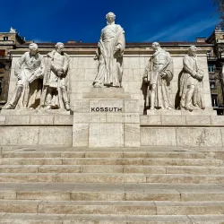 Statue of Lajos Kossuth - Csorna