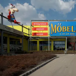 Local Market Square - Dunakeszi