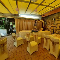 Érd Vineyard and Winery - Érd