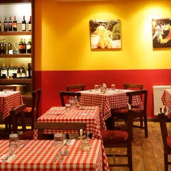 Local Hungarian Restaurants - Üröm