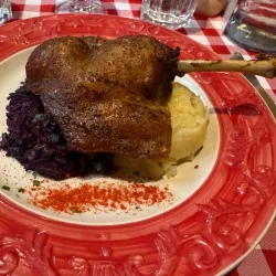 Local Hungarian Restaurants - Üröm